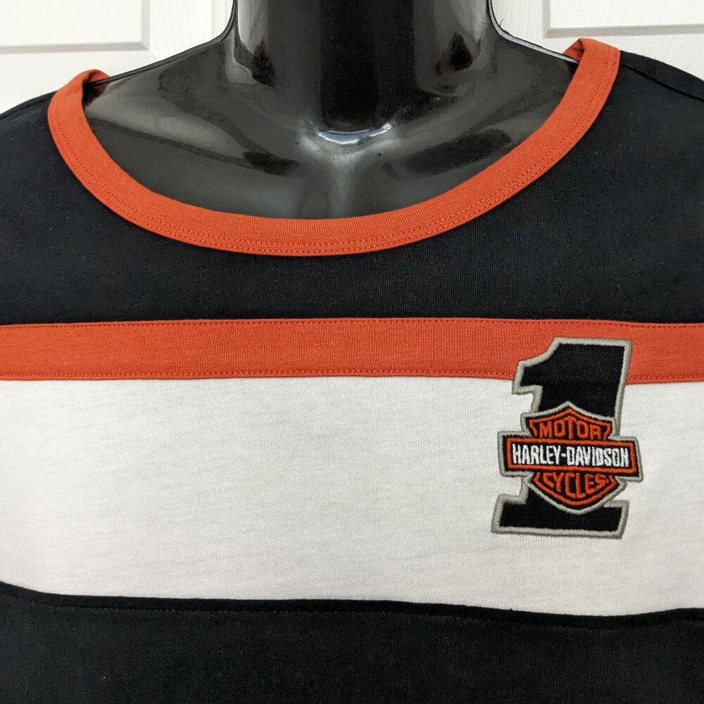 Harley-Davidson® Women's Elongated Black Long Sleeve T-Shirt SZ Small black - Picture 2 of 11